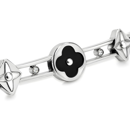Clover Bracelet - Silver lifestyle