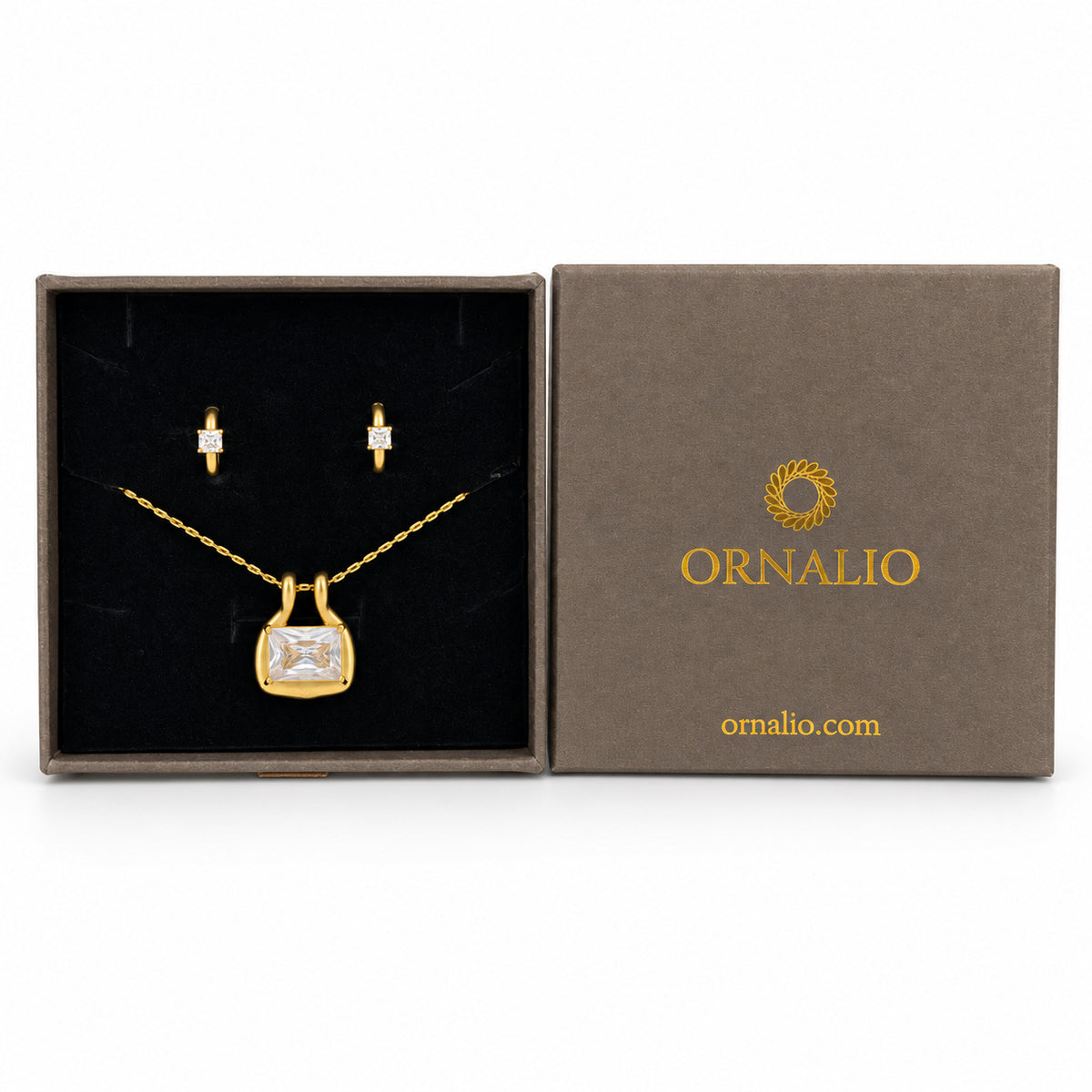 Ornalio Pendant & Earring Set – Gold in presentation box.