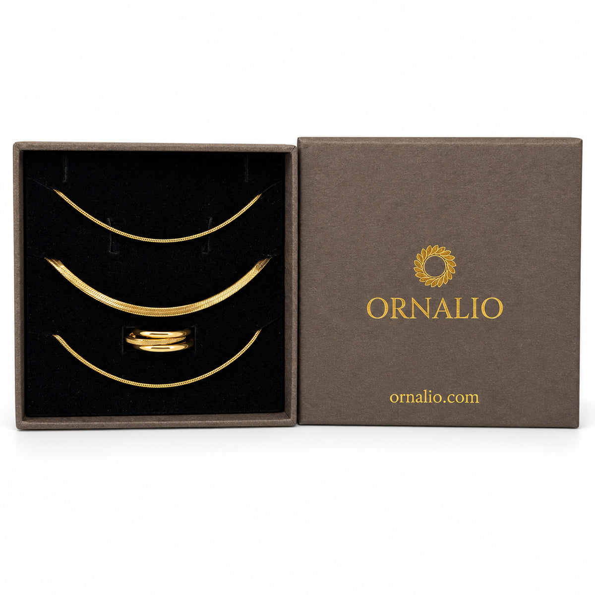Ornalio Necklace & Ring Set – Gold in presentation box.