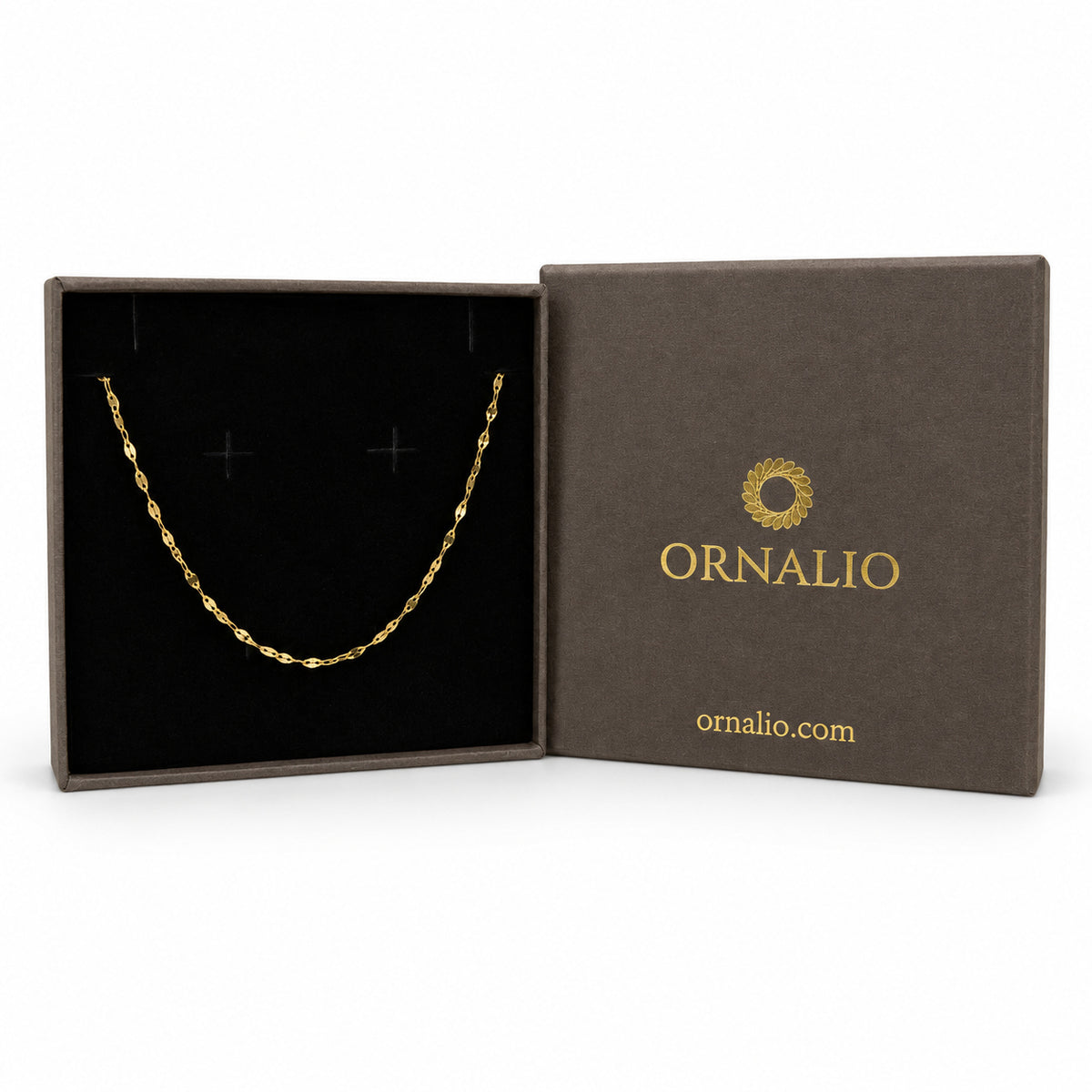Ornalio Chain Necklace – Gold in presentation box.
