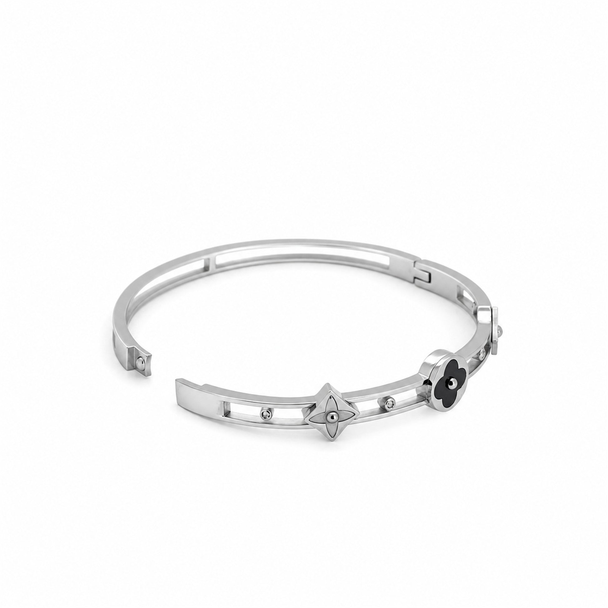 Clover Bracelet – Silver – hinged screw-pin clasp open – Ornalio